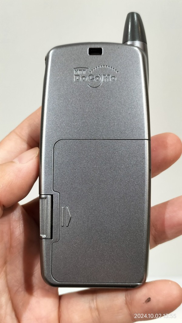 ドコモ Picwalk P711m グレー ピックウォーク DOCOMO