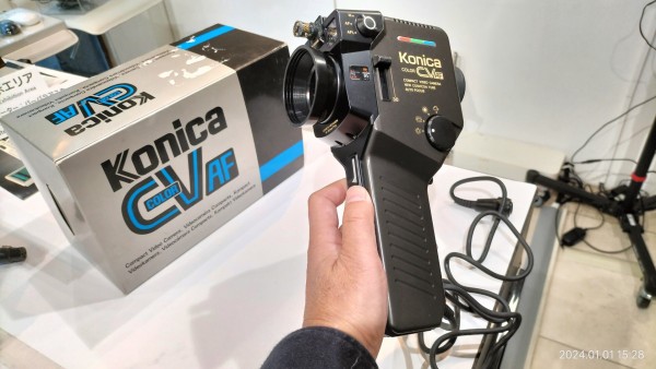 1985/昭和60/Konica/CV-600/当時世界最小のビデオカメラ/デッキ別