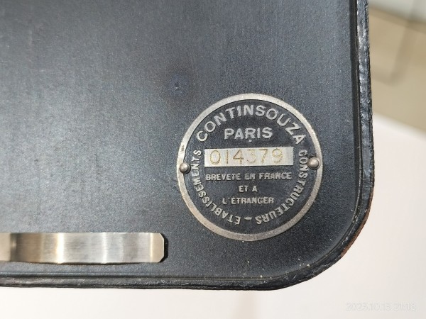 動品 パテーベビー フランス製パテ社 1920年代 フランス製 9.5mmカメラ 動品 パテーベビー フランス製パテ社 1920年代 フランス製 9.5mmカメラ