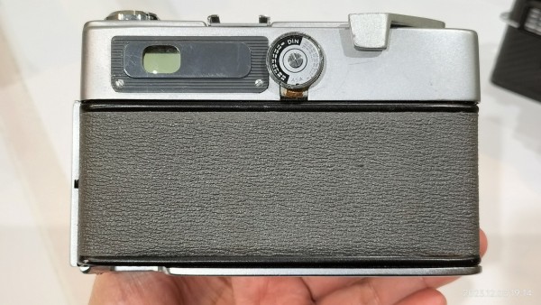 整備・実写済み⭐ミノルタ 初代ハイマチック⭐カーキ色の貼り革で東欧風に♪ MINOLTA HI-MATIC 系譜
