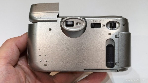 2000/平成12/FUJI FILM/nexia 320ixZ-S/APSフィルムカメラ/3倍ズーム