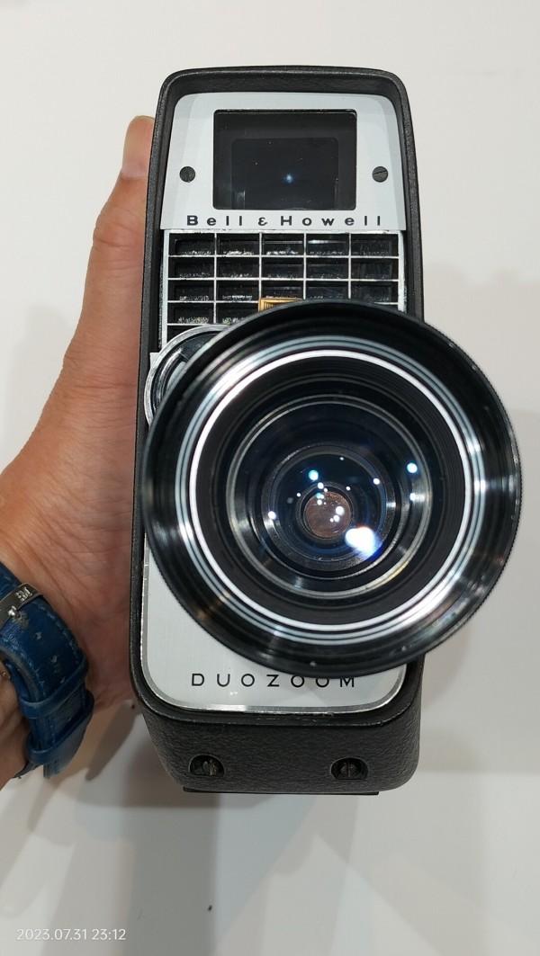 1960/昭和35/Bell&Howell/DUOZOOM/ダブル8/ : Extinct Media Museum Tokyo