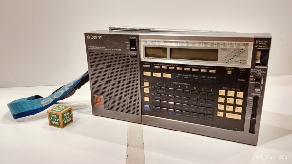 1985/昭和60/SONY/ICF-2001D/AIR/FM/LW/MW/SW/ラジオ受信機/PLL