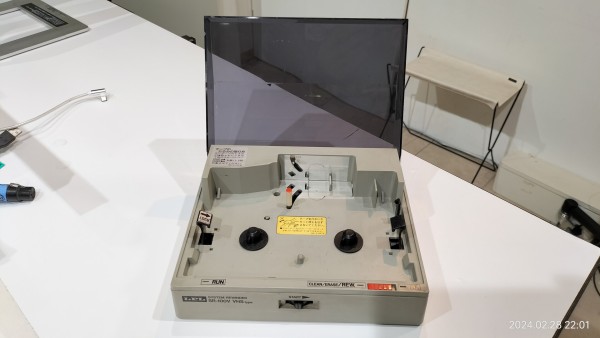 LPL SR-100B ベータ用リワインダー 通電確認済み 箱・説明書あり LPL SR-100V（ビデオテープリワインダー） – Audiolife － Enjoy your