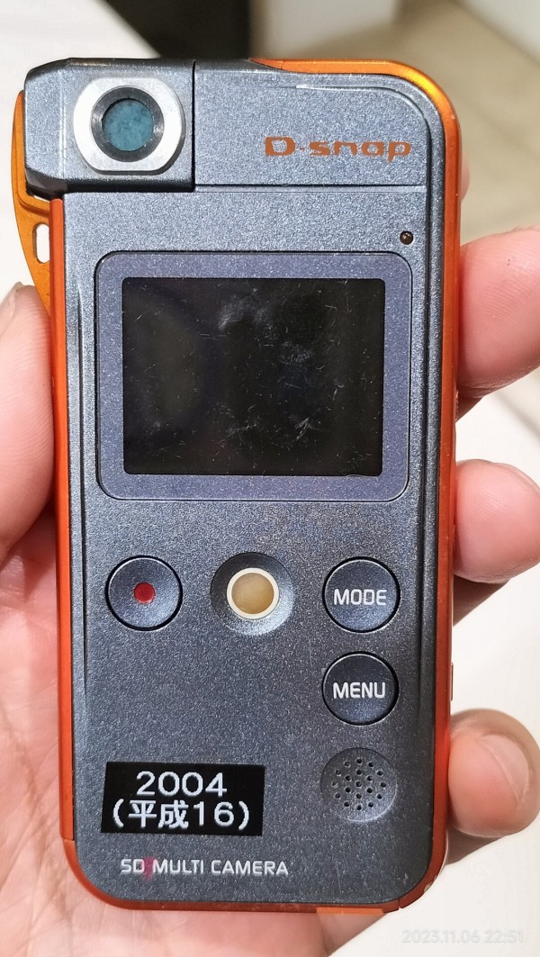 2004/平成16/Panasonic/SV-AS30/D-Snap/SD MULTI CAMERA/324万画素