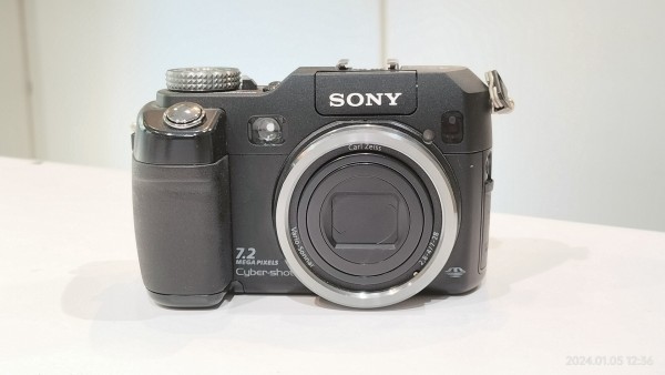 2004/平成16/SONY/DSC-V3/Cyver-shot/ソニー/サイバーショット/光学4倍