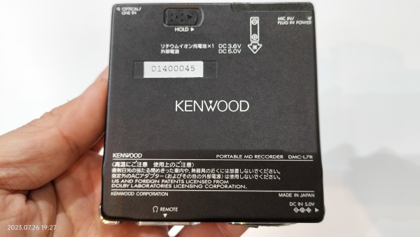 KENWOOD ポータブルMDレコーダー DMC-L7R(B) ブラック 1999/平成11/KENWOOD/DMC-L7R/MiniDisc/24bit ATRAC/ポータブルミニ