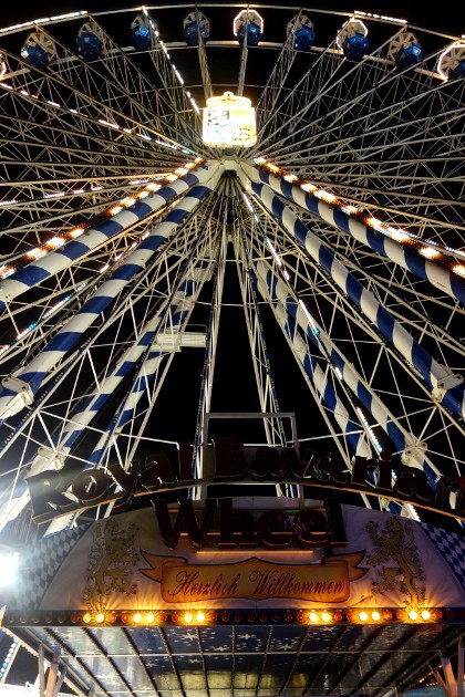 ボルドーの移動遊園地でgrande Roue La Foire Aux Plaisirs Fleur De Coeur ココロノハナ