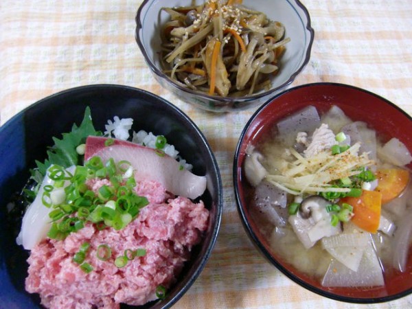 ネギトロ丼 美味しいきんぴらごぼうの作り方 とん汁レシピ 簡単 おいしい 毎日の献立レシピ 母のキッチンのぞき見ブログ