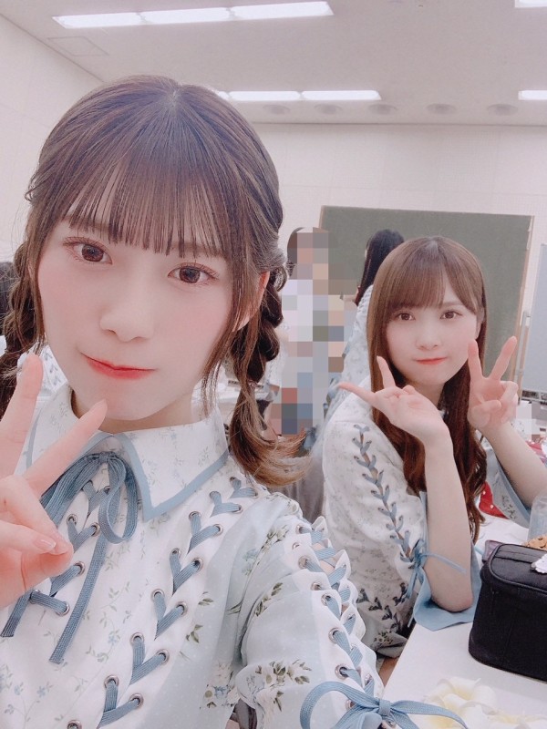 この衣装の東村芽依ちゃんの胸の膨らみがたまらない件 写真集はよ 日向坂46で恋したい この衣装の東村芽依ちゃんの胸の膨らみがたまらない件 写真集はよ 日向坂46で恋したい