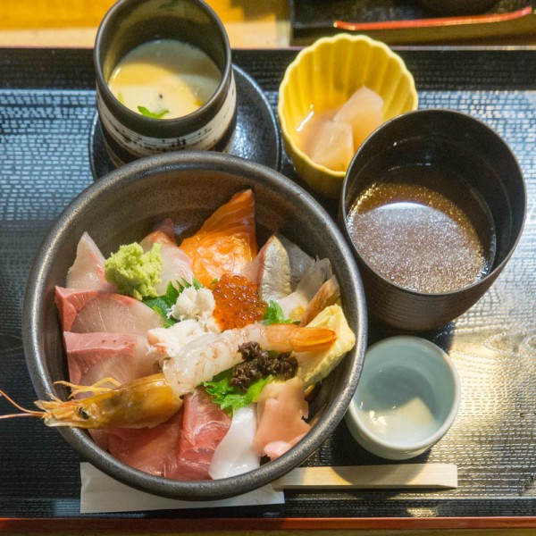 総本山 の日替わり 儂の海鮮丼 寝屋川市香里新町 ひらつーグルメ 枚方つーしん