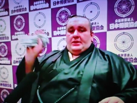 臥牙丸の引退会見 涙 愛される力士だった臥牙丸のあれこれ ルードの森