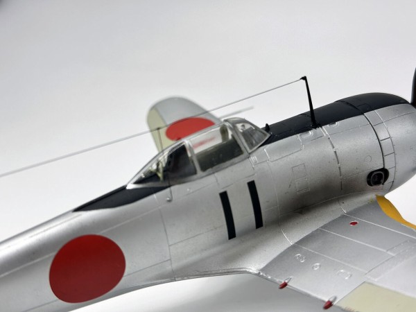 ハセガワ1/48 日本陸軍二式戦闘機「鍾馗」完成品 中島 キ44-II 二式単座戦闘機 鍾馗 | 株式会社 ハセガワ