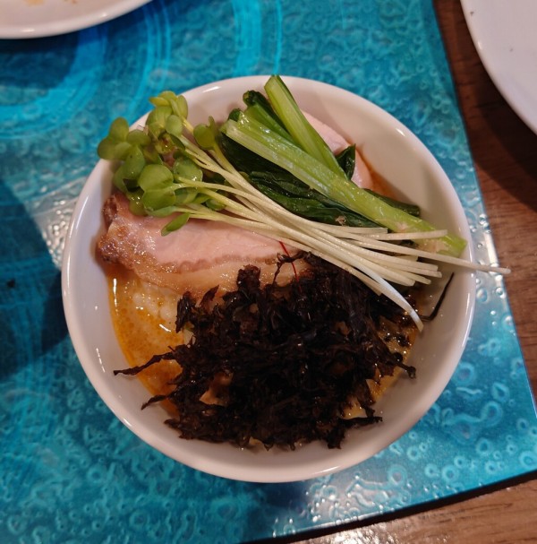 Noodle Dishes 粋蓮華（すいれんか）【かつおNOODLE＋煮ぶた