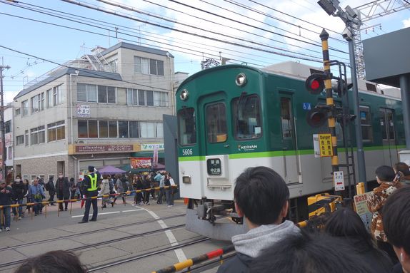 伏見稲荷大社初詣 白山比咩神社初詣列車 尾山神社初詣 ぶらり金沢駅