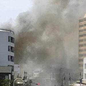 火事 千葉県木更津市富士見1丁目7番 木更津駅の西口付近で爆発を伴う大規模火災 煙が充満 8 7 驚愕 事件 事故 犯罪の数々