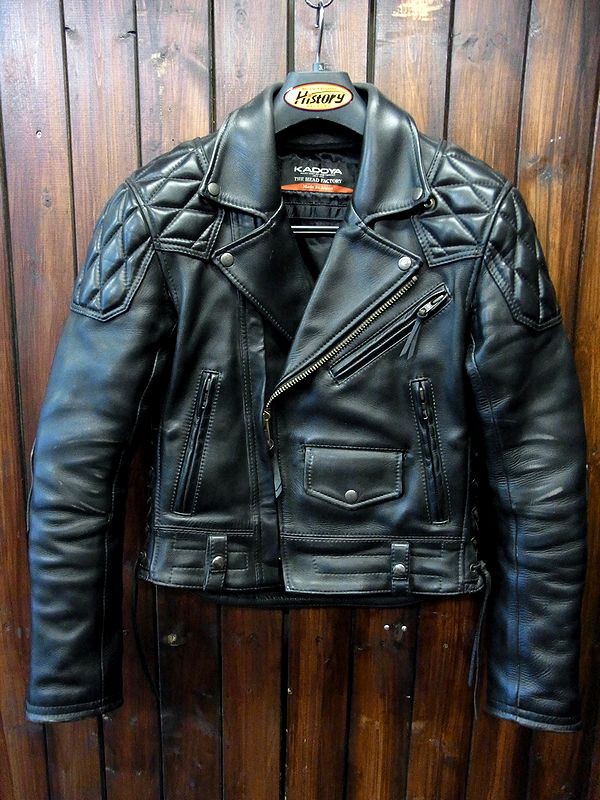 7年使用のAW-EVOショートと改良したデニムベスト！ : バイクウェアと 