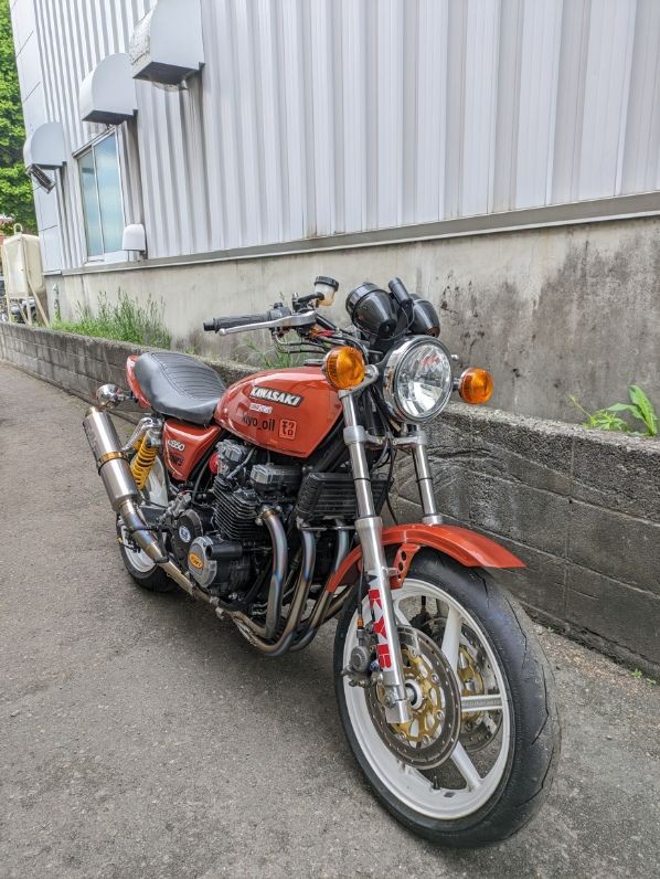 ZIN WORKSさんで、ザッパーのマフラーを作って頂きました