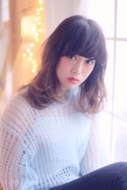 男性にも女性にも人気 ディアシスター 石原さとみさん風 大人可愛い重めミディアム フェミニン 外国人風グラデーションカラー ワンカール Hitomimatsushita Blog 男性にも女性にも人気 ディアシスター 石原さとみさん風 大人可愛い重めミディアム フェミニン 外国人風グラデーションカラー ワンカール Hitomimatsushita Blog
