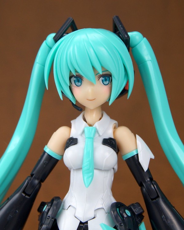 フレームミュージック・ガール 初音ミク 製作01 開封～パチ組み
