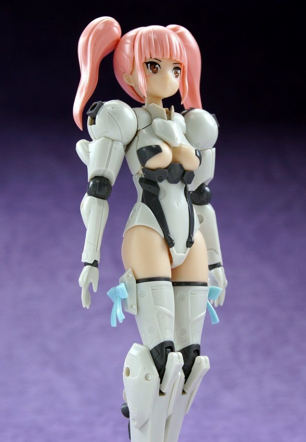 フレームアームズ・ガール 白虎 スティレット｜プラモデル