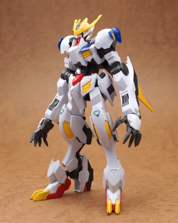 未組立HGバルバトスルプスレクスRGダブルオーライザーRGアストレイゴールドF天 HGガンダムバルバトスルプスレクス