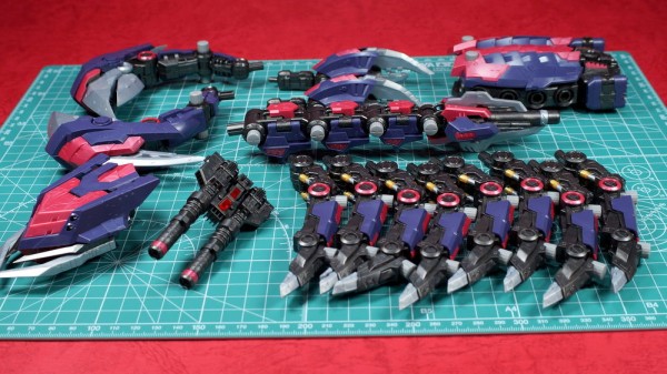 HMM ZOIDS EZ-036 デススティンガー 製作04 尾部組み立て～パチ