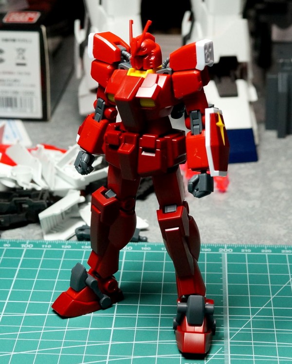 HGBF 1/144 ガンダムアメイジングレッドウォーリア 製作01 開封～本体