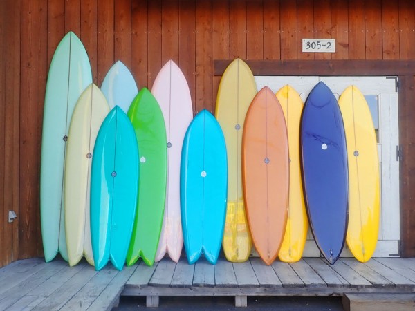 6'8ミッドレングス　シングルフィン　ジョシュ・ホールフィン付き 6'8ミッドレングス シングルフィン ジョシュ・ホールフィン付き