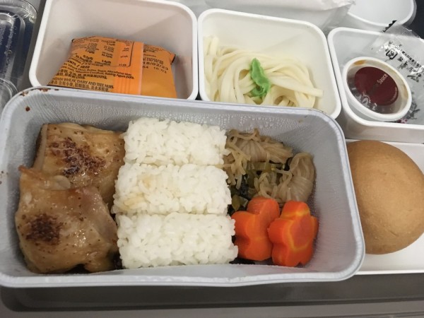 キャセイパシフィック航空 成田→香港 エコノミークラス 機内食 : 香港チョクホイ日記～まっすぐに！～