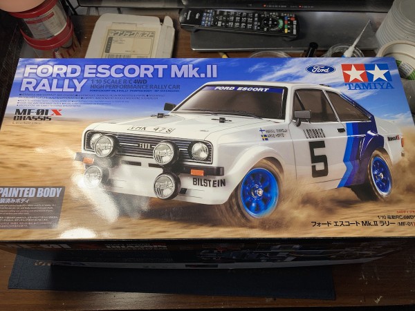 タミヤ 1/10 R/Cカー フォード エスコートMK.IIラリー