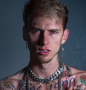 I Think I M Okay Mgk Yungblud Travis Barker ほんやく三昧の日々 I Think I M Okay Mgk Yungblud Travis Barker ほんやく三昧の日々