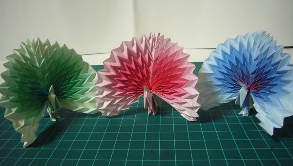 折り紙 孔雀 紙ログ