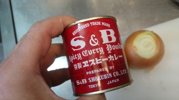 Sbの赤缶を使ってカレーを作るけども辛味調整が難しい 鳥取グルメランチと家族とオレ