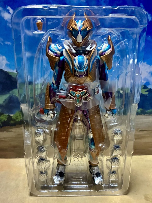 s.h.フィギュアーツ 仮面ライダーガヴ ブリザードソルベフォーム