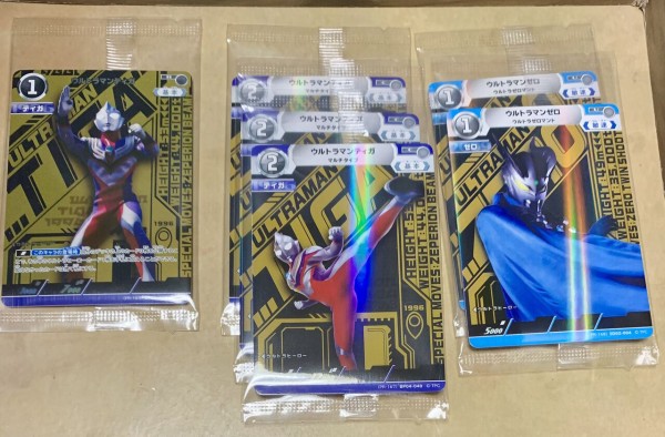 ウルトラマンカードゲーム のウルトラセット買えちゃったので開けて