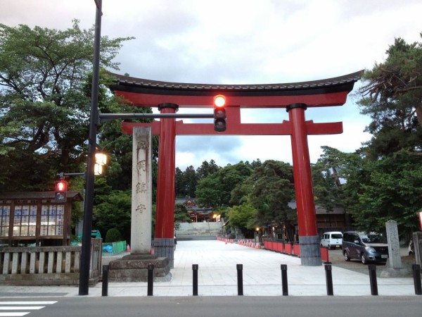 ５８ 盛岡八幡宮 岩手県盛岡市 神社と寺と交通安全ステッカー