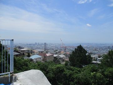 神戸の高台からの景色とアイス 読書バカのブログ 神戸の高台からの景色とアイス 読書バカのブログ