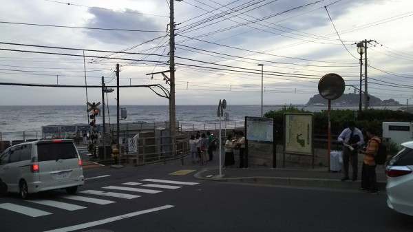 休日雑記 17年06月24日の訪問先その 江ノ電 江の島駅 長谷駅 甘縄神明神社 恵比寿屋 江ノ電 鎌倉駅 和田塚 和田塚 六地蔵 松風堂本廛 歴史オタクの郷土史グルメ旅 久良岐のよし