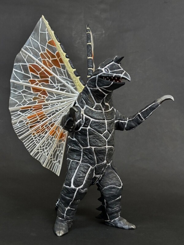 怪彗星ツイフォンの使徒飛来す !! : フクロムシ怪獣なんでも研究所