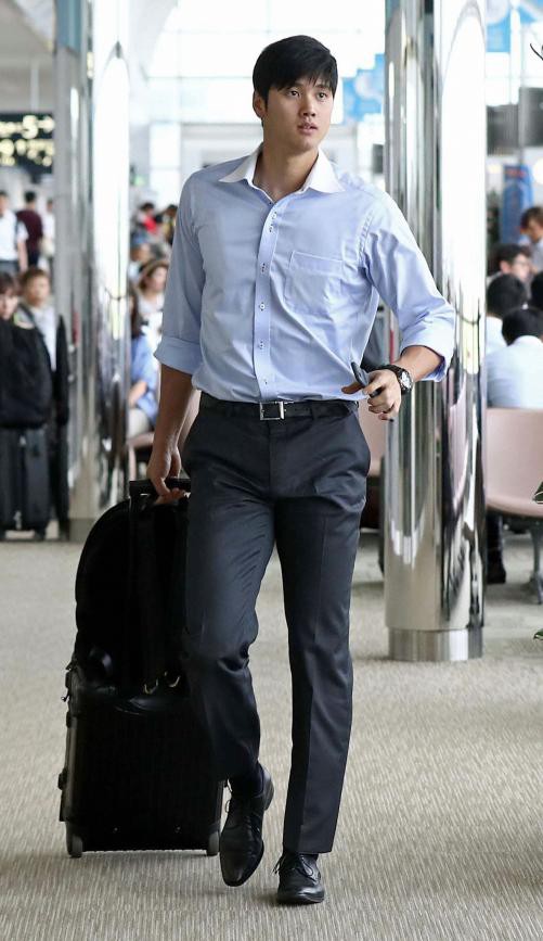 大谷翔平 9頭身イケメンです 金持ちです 超野球うまいです 人懐っこいです こいつの弱点 Mlb News なんj