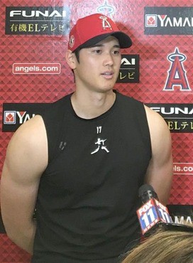 動画 海外の反応 大谷翔平4号ホームラン 大谷と50年1000億で契約できないか Mlb News なんj