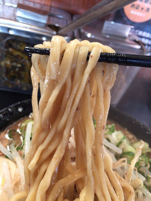 無鉄砲しゃばとん ラーメンブログ大阪からの