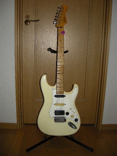ギター Fender japan STM-550 押入れギター Fender STM-550 でレーザービームを弾いてみた