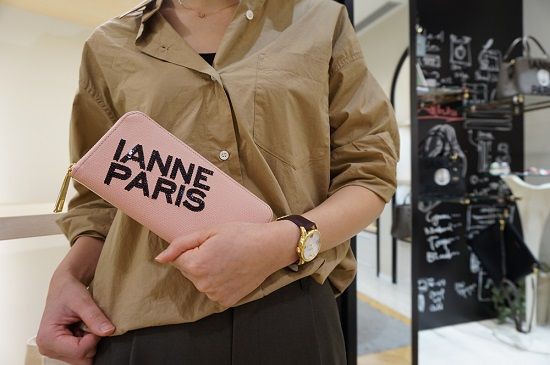 IANNEの大人ピンク【財布・小物】 : IANNE Nouvelles et un Journal