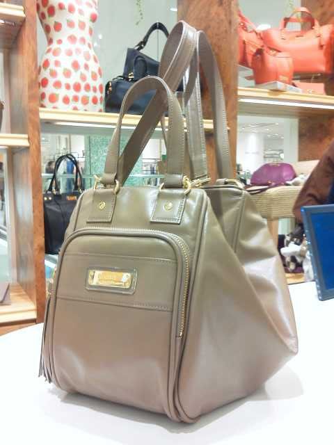IANNE ダリア　3way bag 3way ダリア : IANNE Nouvelles et un Journal