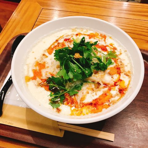 台湾朝ごはんラバーなら今すぐ食べに走るべき 春水堂の豆漿鶏湯麺 飯田橋 つぎの角をまがったら