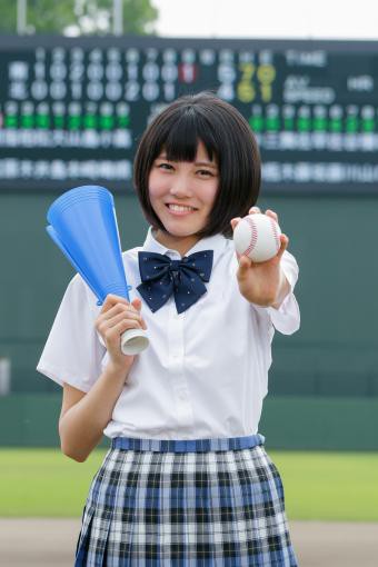 チーム8 舞木香純が４代目 Kfb高校野球ガール に抜擢 Team8のまとメイト