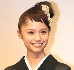 前髪カット Hair Stylist Jun Igarashi