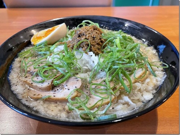 ラーメン大好き ヤバイラーメン HINOKURUMA＠藤沢 : 麺好い（めんこい）ブログ Powered